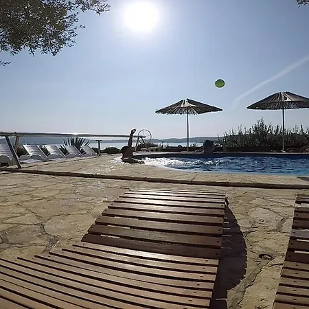 Julio * Trogir