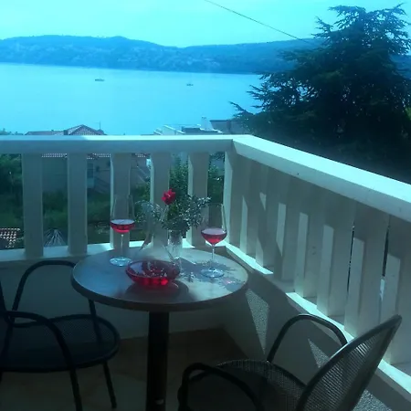 Julio Apartment